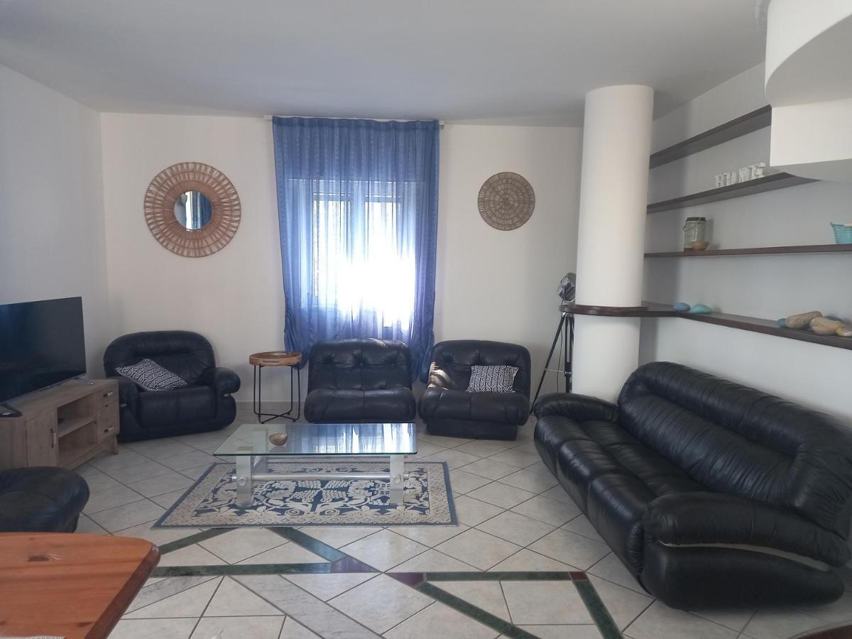 Villa Acquamarina 卡拉赛达 外观 照片
