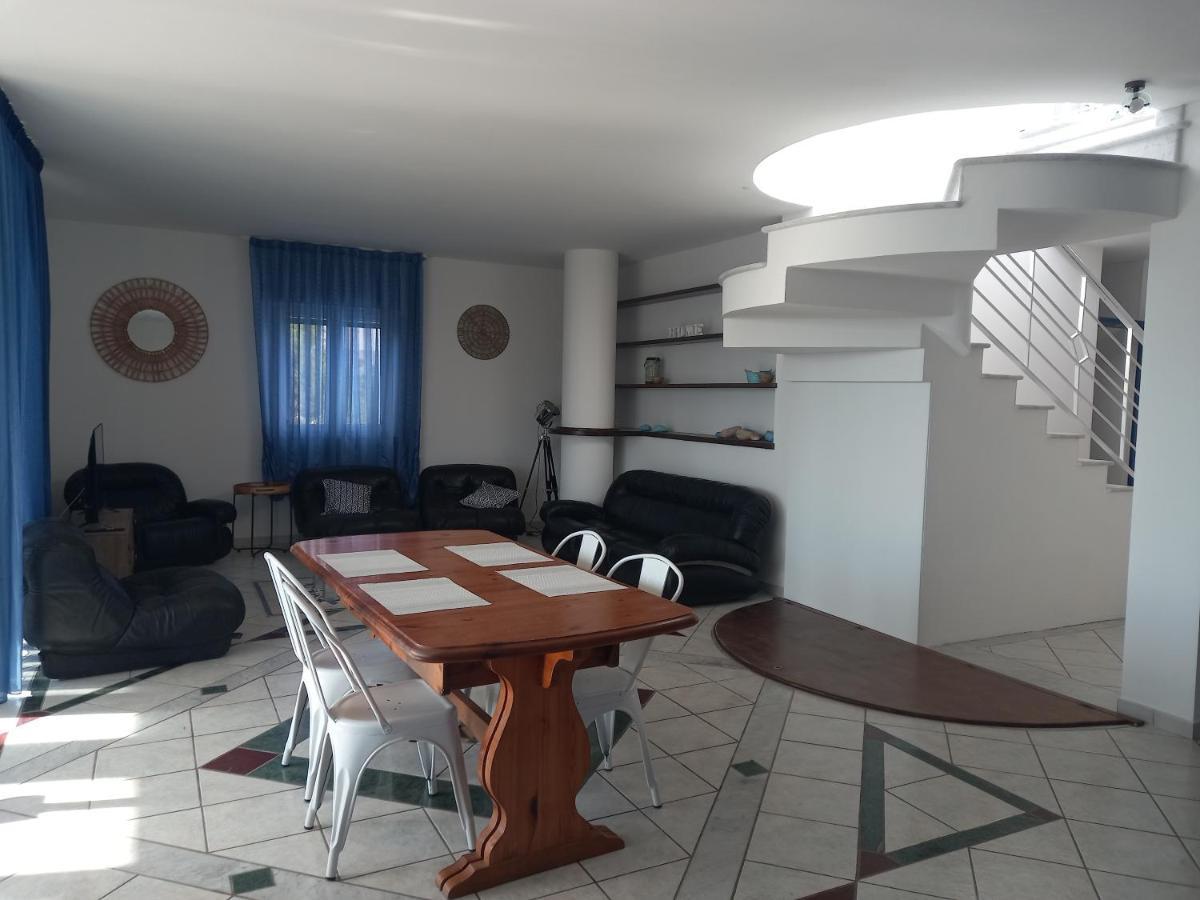 Villa Acquamarina 卡拉赛达 外观 照片